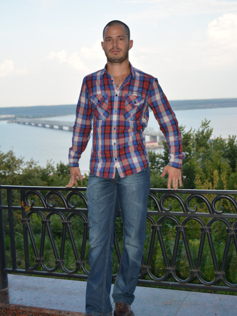 Анатолий, Россия, Ульяновск, 39 лет, 2 ребенка. Хочу найти роднуюЦелеустремленный, добрый, честный. 