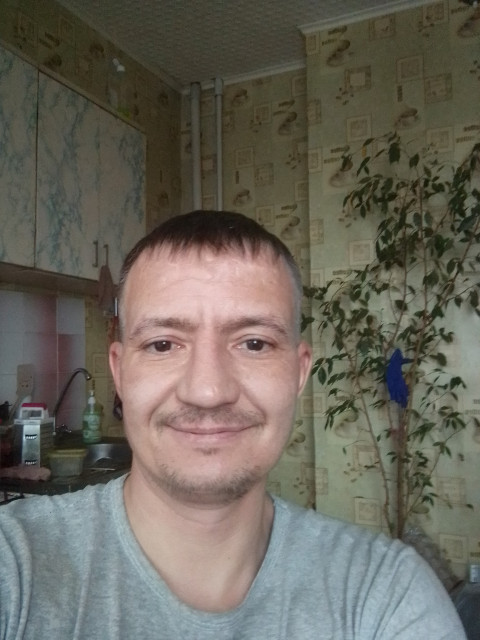 Константин, Россия, Данков, 46 лет. Познакомлюсь с женщиной для любви и серьезных отношений.Хороший, временами жизнерадостный человек.