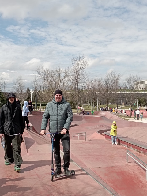 Я понял, почему самокаты вызывают у детей столько восторга и радости)