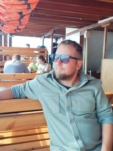 Василий, Россия, Москва, 36 лет. Познакомлюсь с женщиной для любви и серьезных отношений, брака и создания семьи. Воцерковленый, порядочный, работящий