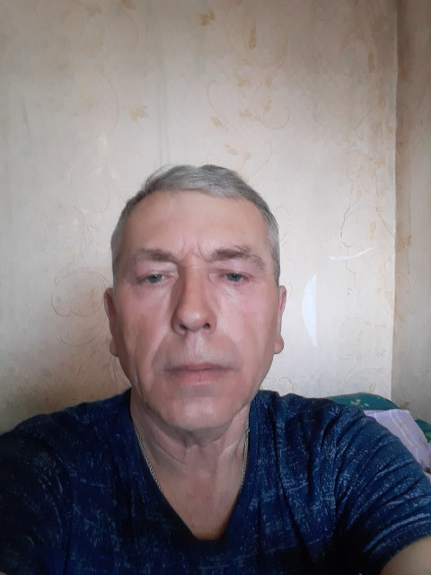 Миша, Россия, Калач, 62 года, 2 ребенка. Хочу найти Простую, общительную, с пониманиемАлк не употребляю, кую, 170см
. Обычный простой мужик. 
. 