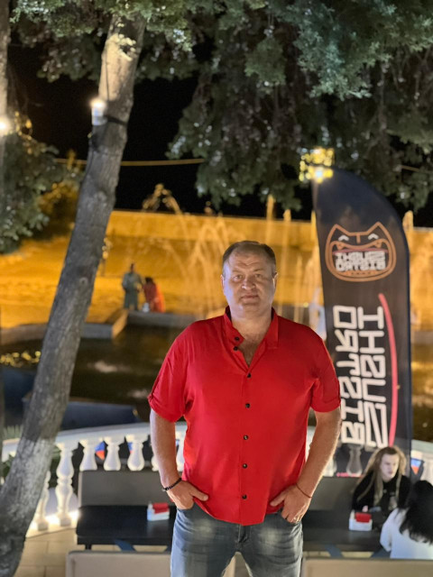 Александр, Россия, Домодедово, 53 года, 2 ребенка. Познакомлюсь с женщиной для любви и серьезных отношений, брака и создания семьи. Веселую, добрую, без...  Анкета 630373. 