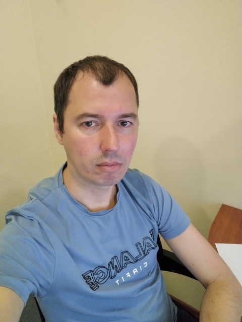 Андрей, Россия, Москва, 43 года. Познакомлюсь с женщиной для любви и серьезных отношений. Хотел бы познакомиться с хорошей девушкой для серьезных отношений