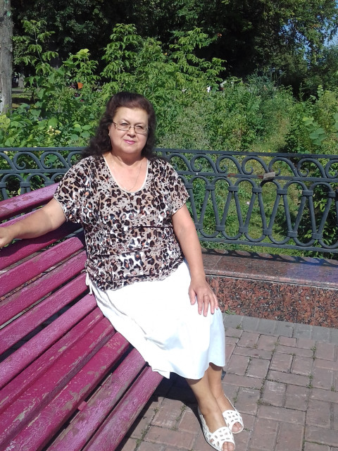 Наташа, Россия, Бобров, 64 года, 1 ребенок. Познакомлюсь с мужчиной для брака и создания семьи, дружбы и общения. 