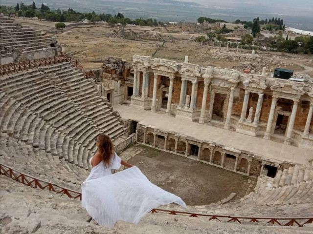 Elena, Россия, Москва, 33 года, 1 ребенок. Ищу: Вакансия достойного Короля открыта! 

Предпочтение отдаю высоким мужчинам, но еще больше тем, кто...  Анкета 632834. 