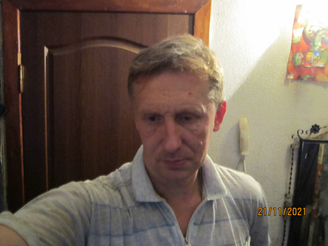 Алекс, Россия, Луганск, 51 год. Познакомлюсь с женщиной для любви и серьезных отношений, брака и создания семьи, воспитания детей. скромный . без вредных привычек