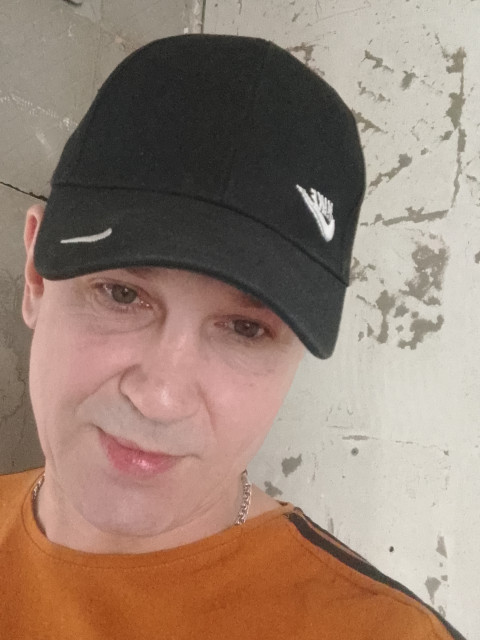 Женя, Россия, Липецк, 46 лет, 1 ребенок. Хочу найти Умную и сексуальнуюДа не могу я про себя не чего рассказать я сам для себя загадка