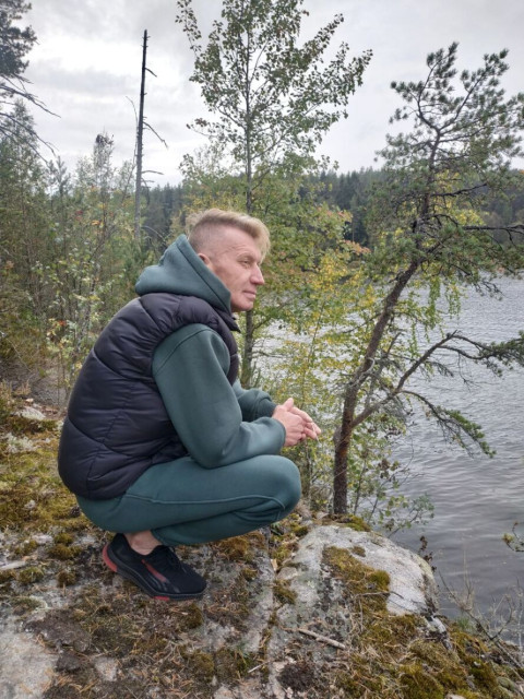 Валерий, Россия, Санкт-Петербург, 57 лет, 1 ребенок. Ищу: Только серьёзные отношения! Даже улыбаться не будем! 
 м. Гражданка.  Анкета 636259. 