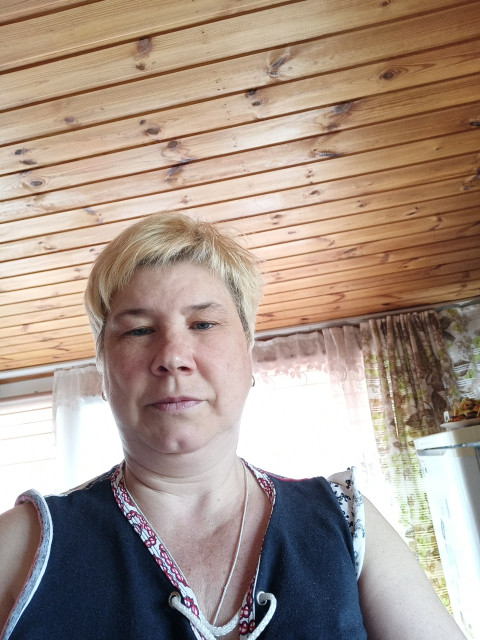 Светлана, Россия, Жигулёвск, 54 года. Познакомлюсь с мужчиной для брака и создания семьи. Хозяин в дом. Мужчина готовый на переездВдова, люблю, огород, дом, природу