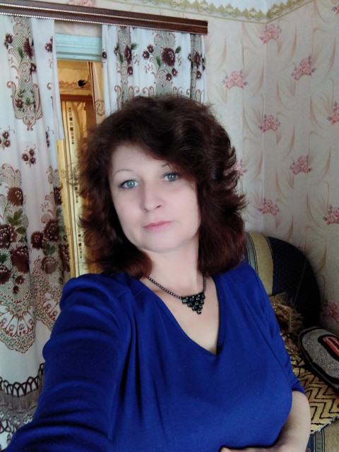 Наталья, Россия, Брянск, 46 лет. Познакомлюсь с мужчиной для брака и создания семьи. Хорошая добрая . живу в деревне. 