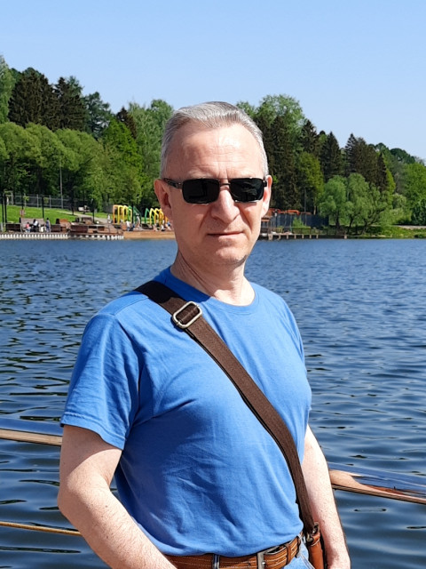 Андрей, Россия, Брянск, 54 года, 2 ребенка. Познакомлюсь с барышней, зачем далее загадывать? I’m a’ live
e-mail-реальный я и зовут меня Андрей