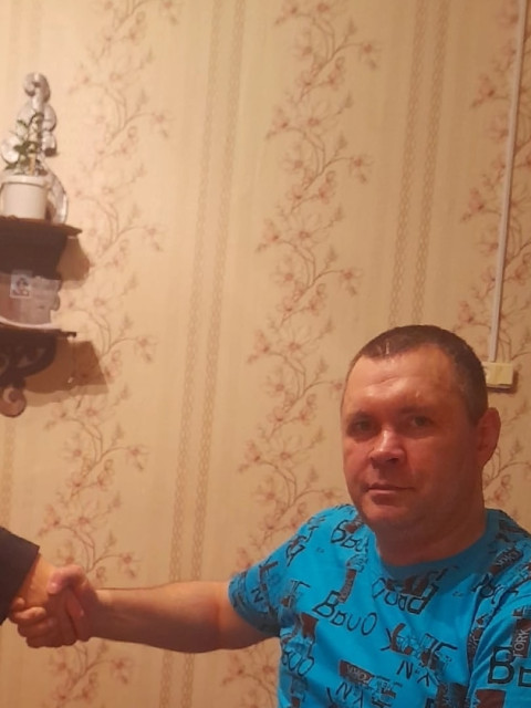 Александр Гусев, Россия, Кострома, 40 лет, 1 ребенок. Хочу найти Симпотичная верная ласковаяРост 177 вес 80 весёлый ласковый нежный