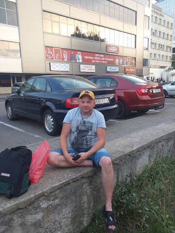 Андрей, Беларусь, Минск, 49 лет, 1 ребенок. Хочу найти Создание семьиРазведен. работаю. Сын 26 лет. Проживает в Варшаве