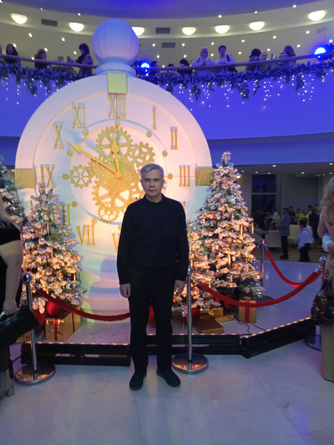 Юрий Богомолов, Россия, Москва, 69 лет, 1 ребенок. Хочу найти Красивую, желанную женщину.военный пенсионер, вдовец. В моей семье сын и 2 внука, живут отдельно.