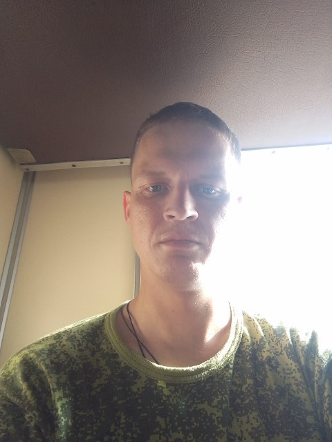 Дмитрий, Россия, Нальчик, 31 год. Познакомлюсь с женщиной для любви и серьезных отношений. Сейчас военнослужащий, ищи девушку для отношений. 