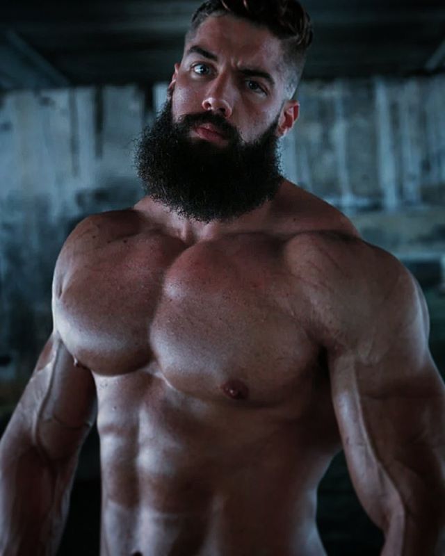 О мужской брутальности. Качки.