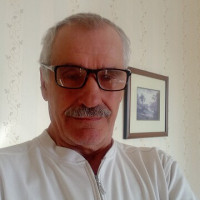 Николай Дроняк, Россия, Санкт-Петербург, 74 года