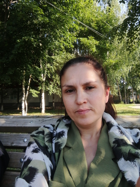Елена, Россия, Челябинск, 43 года. Познакомлюсь с мужчиной для брака и создания семьи.  Анкета 653904. 