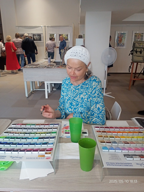 Елена, Россия, Новосибирск, 57 лет. Познакомлюсь с мужчиной для брака и создания семьи, дружбы и общения. 
Меня привлекает мужчина, интИнтеллигентная женщина. Сочетаю в себе лёгкость и серьезное отношение к жизни. Нежная, и решительная