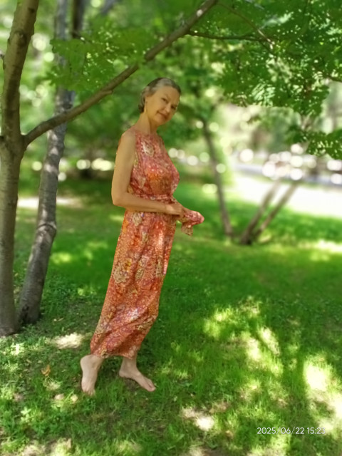 Вот сшила платье