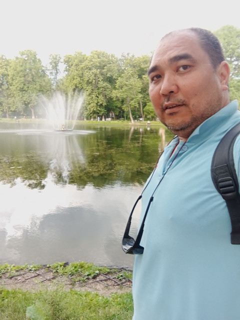 Дорджи Дорджиев, Россия, Королёв, 41 год, 3 ребенка. В спутницы жизни ищу добрую, надежную, честную и прямолинейную женщину. Для меня важно, чтобы она тоже...  Анкета 658586. 