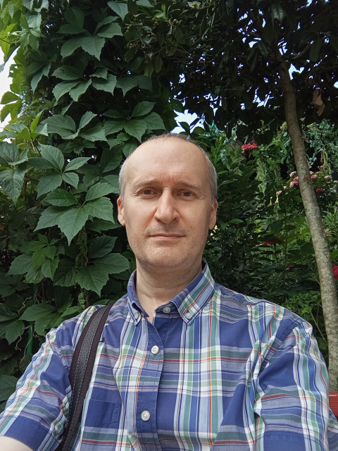 Степан, Россия, Москва, 50 лет. Очень хочу найти хорошую женщину, культурную, умную, добрую, домашнюю, не способную на подлость. Очень...  Анкета 660422. 