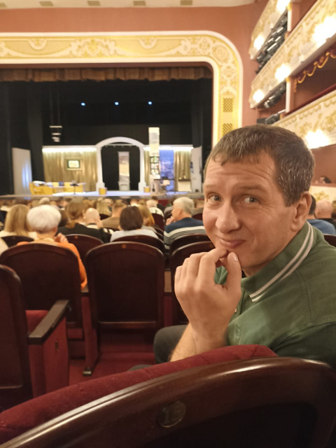 Александр, Россия, Ульяновск, 44 года, 2 ребенка. Познакомлюсь с женщиной для брака и создания семьи. Всём сердцем, верю в настающую любовь. 