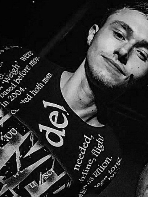 Артём, Россия, Симферополь, 25 лет. Познакомлюсь с девушкой для любви и серьезных отношений, брака и создания семьи. Анкета 662613. 