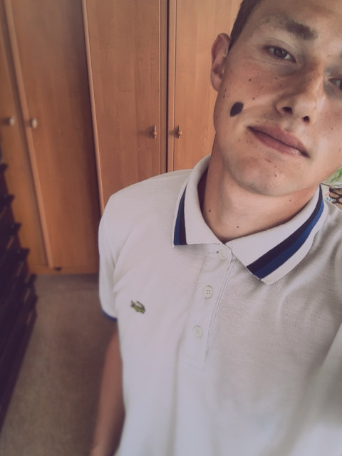 Артём, Россия, Симферополь. Фото на сайте ГдеПапа.Ру