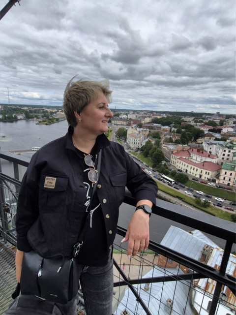 Лидия, Москва, 42 года, 1 ребенок, 4 фото. Познакомлюсь с добрым, честым мужчиной для серьёзных отношений.  Анкета 663907. 