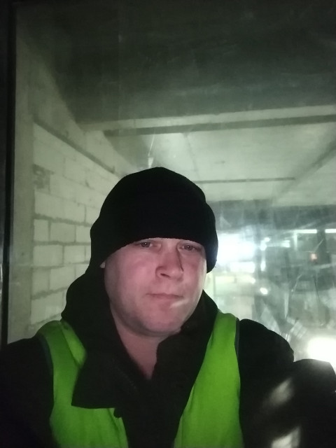 Олег, Россия, Пенза, 40 лет, 1 ребенок. Познакомлюсь с женщиной для любви и серьезных отношений, брака и создания семьи, дружбы и общения.  Анкета 668545. 