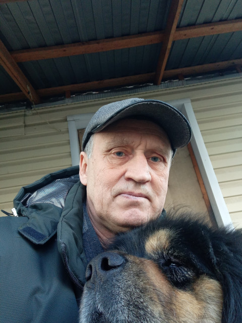Leonid, Россия, Воронеж, 57 лет, 1 ребенок. Познакомлюсь с женщиной для брака и создания семьи., добропорядочную , согласную на переезд, подробнЖиву один, в своём доме, люблю животных, природу, без вп, спокойный, 