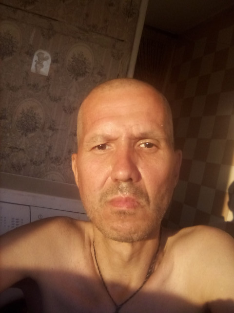 Alexey Karjalainen, Россия, Санкт-Петербург, 46 лет, 1 ребенок. 45 лет, разведён, сыновьям 18 и 16 лет - живут отдельно. Ищу добрую, чуткую, домашнюю. Предпочтитель