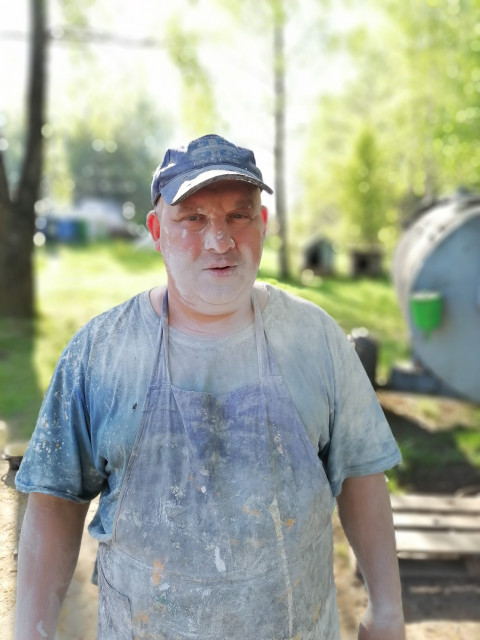 Андрей, Минск, Парк Челюскинцев, 49 лет, 1 ребенок. Познакомлюсь с женщиной для любви и серьезных отношений.Хочу найти верную и любимую девушку. Верю в судьбу, что скоро мы встретимся.