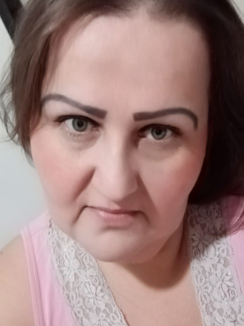 Анна, Россия, Тюмень, 46 лет. Хочу найти Желаю познакомиться с мужчиной, проживающим в городе Тюмени в возрасте от 45 лет до 55 лет. Если слоПривет всем пользователям сайта. Меня зовут Анна. Мне 45 лет. Нахожусь в статусе свободной женщины. 