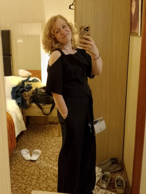 Наташа, Россия, Санкт-Петербург, 50 лет, 2 ребенка. Познакомлюсь с мужчиной для любви и серьезных отношений, брака и создания семьи, воспитания детей, дРазыскиваю мужчину, молодого душой. А что мы с ним будем делать, болтать или жениться или ещё что-то