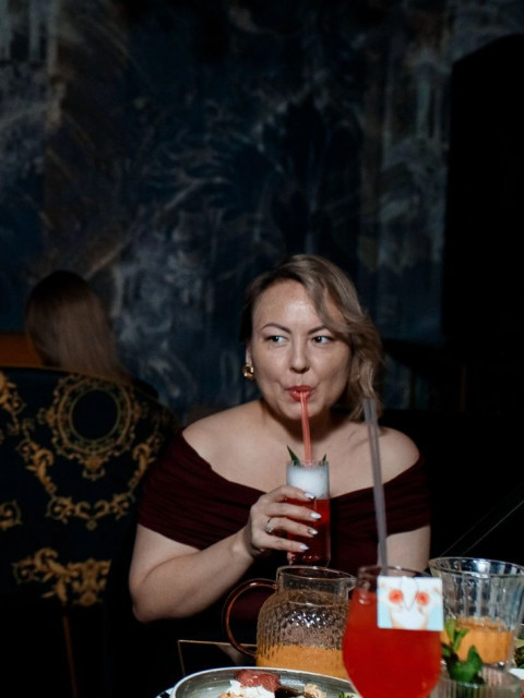 Регина, Казань, 39 лет, 1 ребенок. Ищу: Серьёзные отношения  Анкета 683947. 