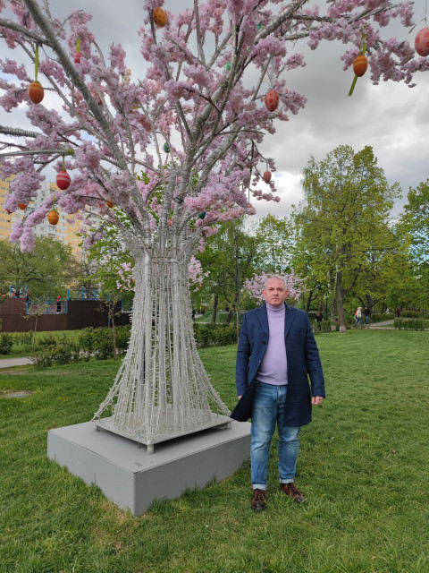 Дмитрий, Москва, м. Царицыно, 48 лет, 1 ребенок. Познакомлюсь с женщиной для любви и серьезных отношений, брака и создания семьи.  Анкета 684998. 