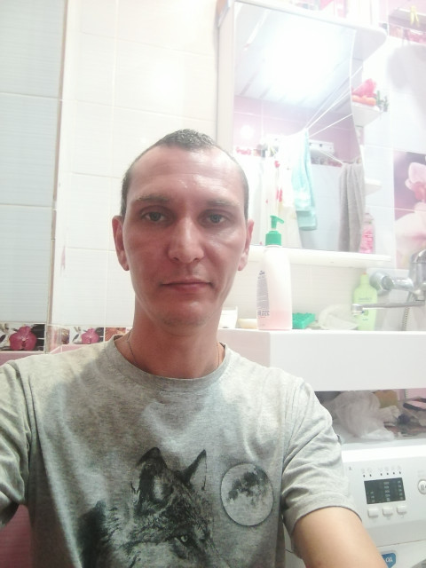 Виталий, Россия, Москва, 39 лет, 1 ребенок. Познакомлюсь с женщиной для любви и серьезных отношений, дружбы и общения.Люблю готовить.