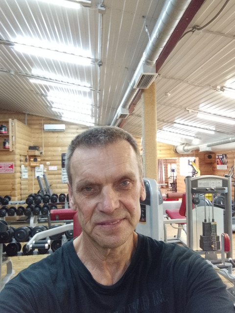 Александр, Россия, Москва, 57 лет, 1 ребенок. Ищу стройную, симпатичную женщину с внутренней красотой, способную делится теплом своей души...  Анкета 692018. 