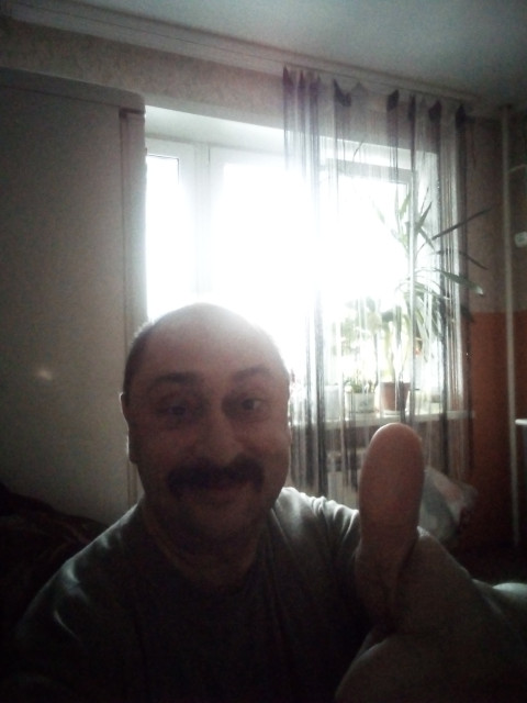 Добрый день, ВСЕМ МИЛЫМ БАРЫШНЯМ, ДАМАМ И СУДАРЫНЯМ!!!