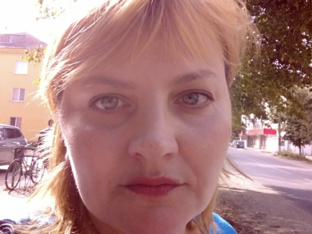 Лана, Россия, Казань, 52 года. Познакомлюсь с мужчиной для брака и создания семьи, дружбы и общения.Милая и серьезная) люблю природу, животных и все красивое.