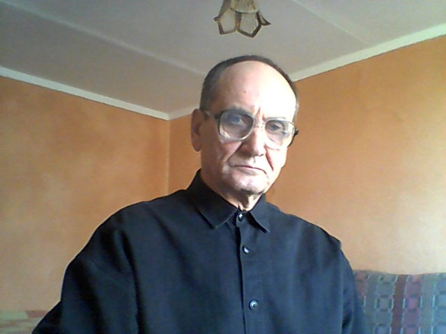 Игорь, Россия, Ставрополь, 72 года, 2 ребенка. Хочу найти женщину не высокого роста, для создания семьивдовец, дети взрослые самостоятельные, на пенсии, есть однокомнатная квартира, христианин
