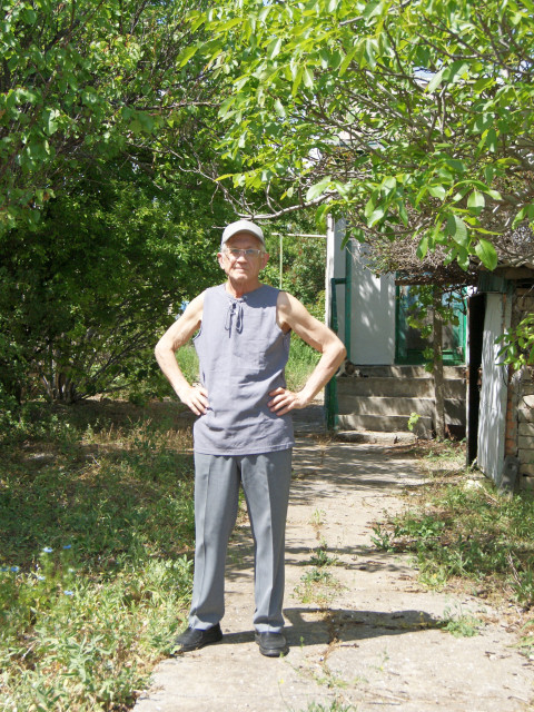 Сергей, Россия, Черноморское, 76 лет. Познакомлюсь с женщиной для любви и серьезных отношений. Для создания семьиВдовец. Познакомлюсь с женщиной для создания семьи Живу в селе Черноморского р-на Крым в километре о