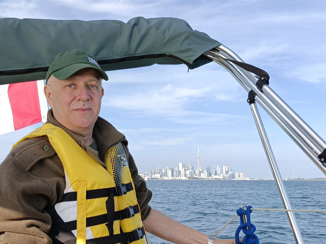 Алан Рей, Россия, Москва, 60 лет. Ищу: Дружащую с головой и собственным телом - драйв не возникнет с партнёром, который не любит себя самого....  Анкета 695525. 