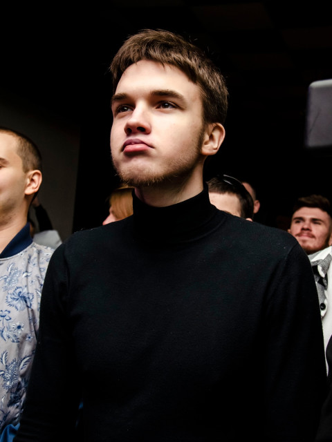 Максим, Россия, Донецк, 22 года. Познакомлюсь с девушкой для рождения совместных детей. Анкета 695895. 