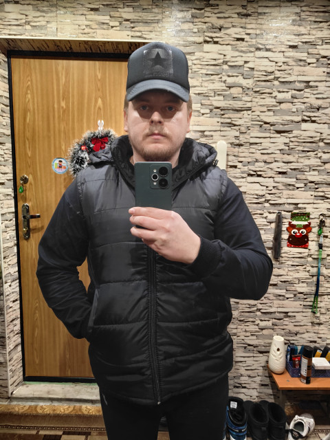 Александр, Беларусь, Полоцк, 27 лет. Познакомлюсь с девушкой для любви и серьезных отношений, брака и создания семьи, дружбы и общения.Живу в РБ, приезжаю в Москву на заработки. 
Ищу общение, новые знакомства с перспективой на отношен