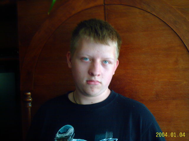 Владислав В, Россия, Альметьевск, 27 лет, 1 ребенок. Познакомлюсь для серьезных отношений.