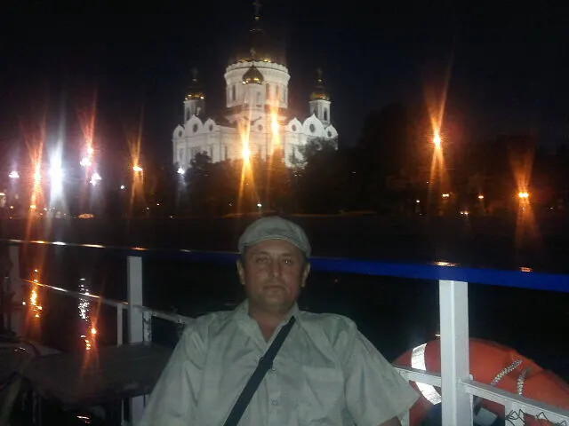 Андрей, Россия, Севастополь, 51 год, 2 ребенка. Живу и не мешаю жить другим . работаю вахта сантехник. 