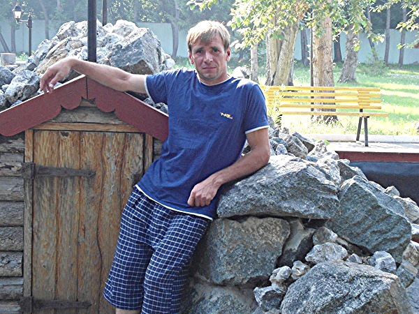 Юрий, Россия, Калачинск, 46 лет, 1 ребенок. Познакомлюсь для серьезных отношений.